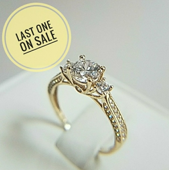 Jewelry - New 14K Solid Yellow Gold Engagement Ring size 7